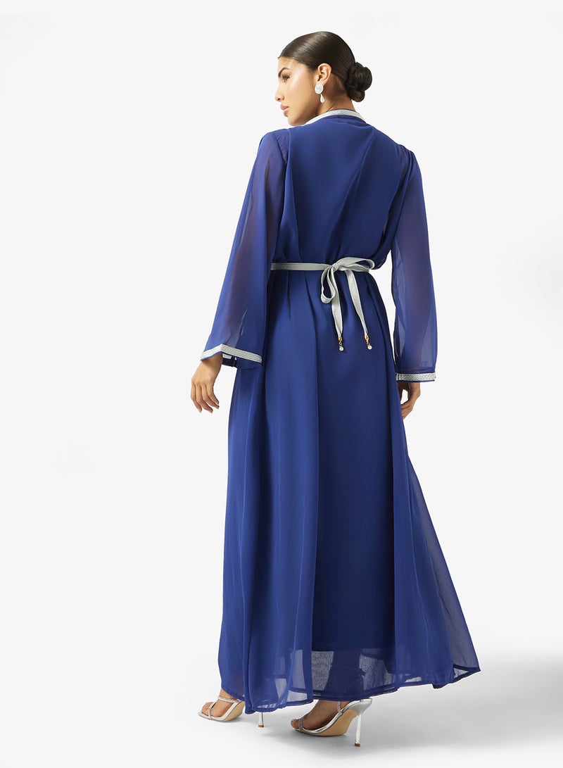 خزانة عباية مطرزة مع فستان داخلي - Image 2